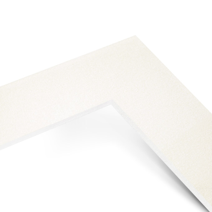 White Core Schrägschnitt-Passepartout - elfenbeinweiß - 59,4 x 84 cm (DIN A1) - Ausschnitt nach Angaben